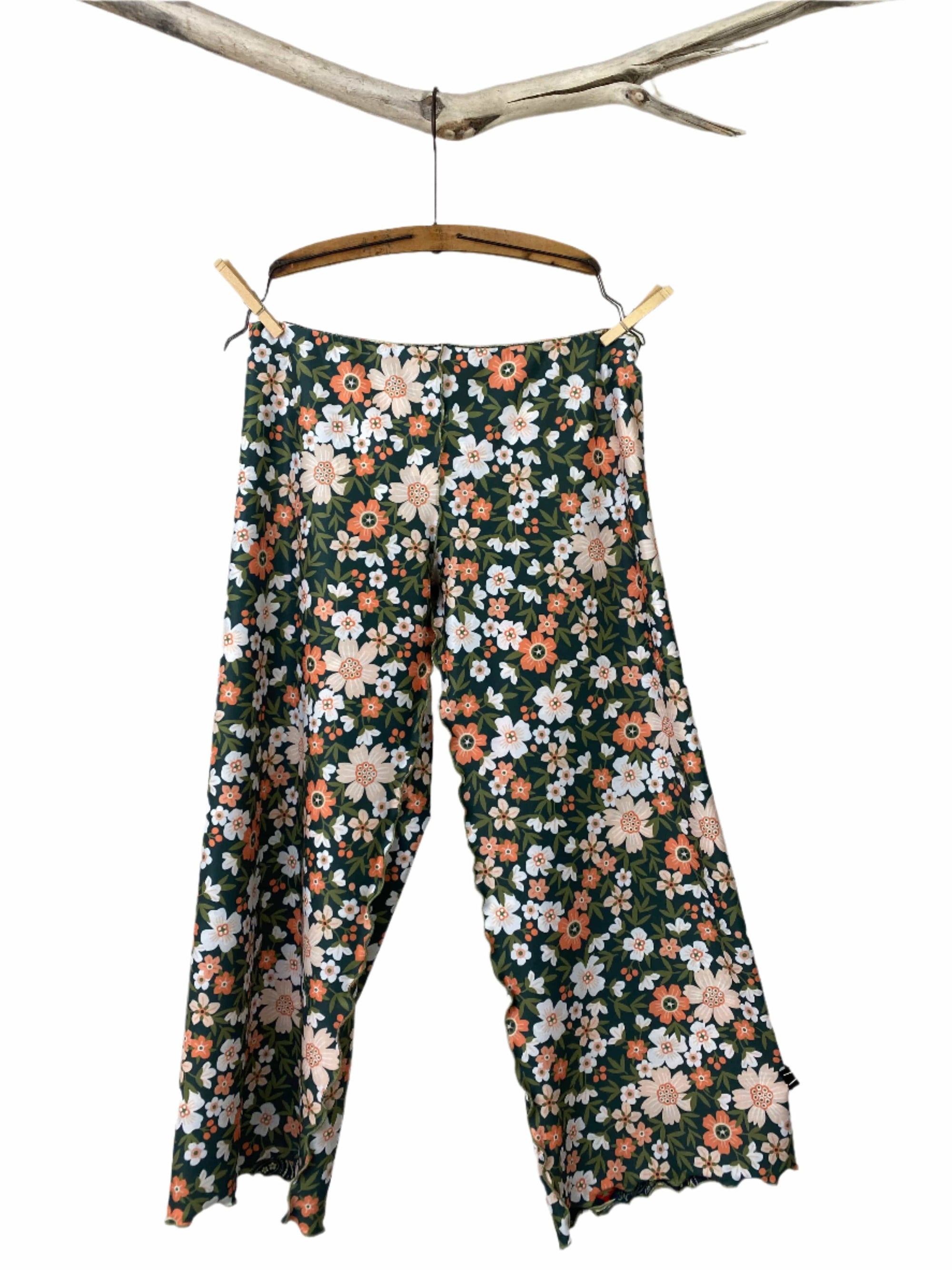 Haystacks Energy Pant Vineyard Rows Switchstacks Reversible Crop Pant