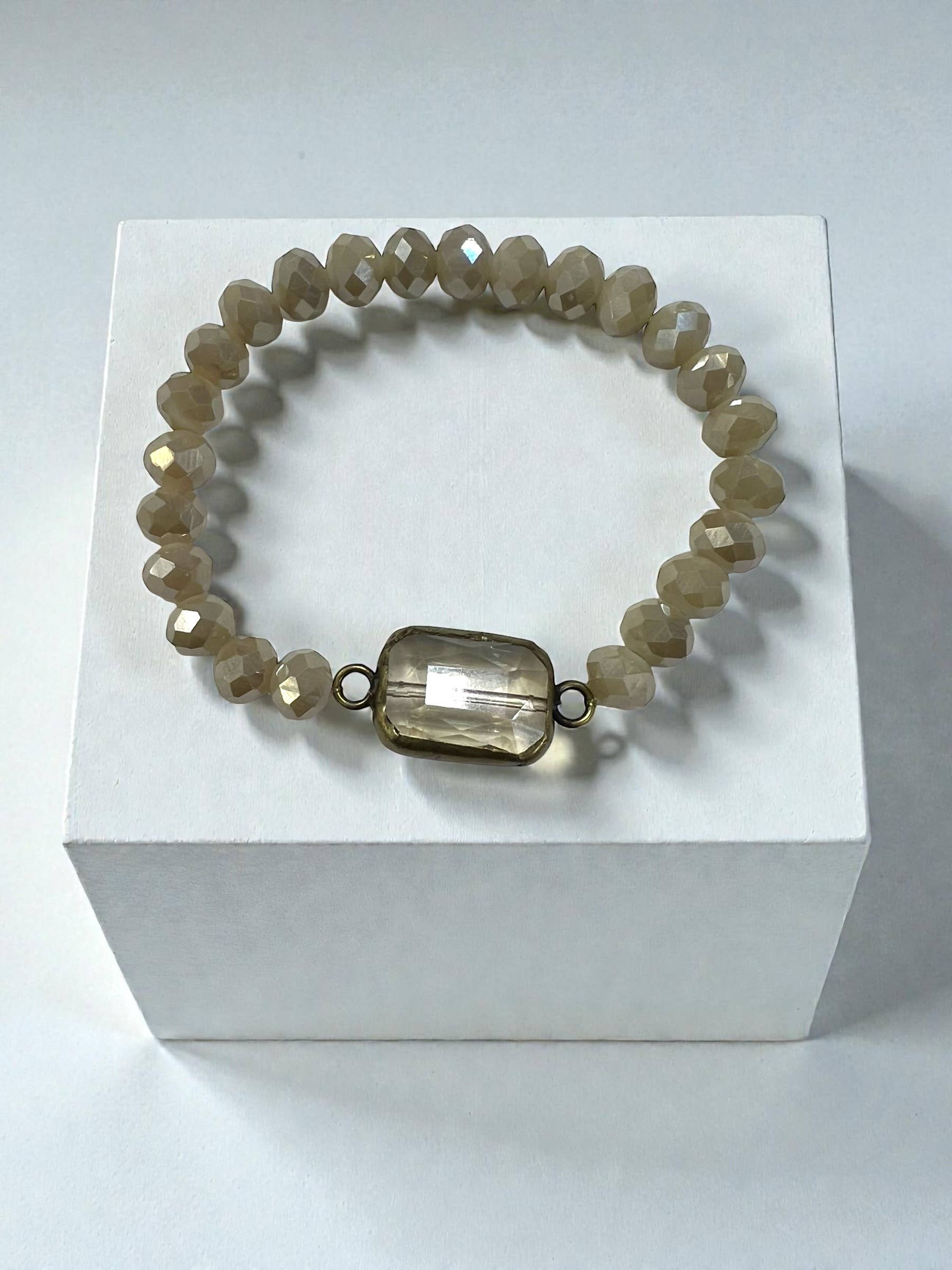 Ava Capri Bracelet Ava signature rectangle quartz accent ivory stretch bracelet