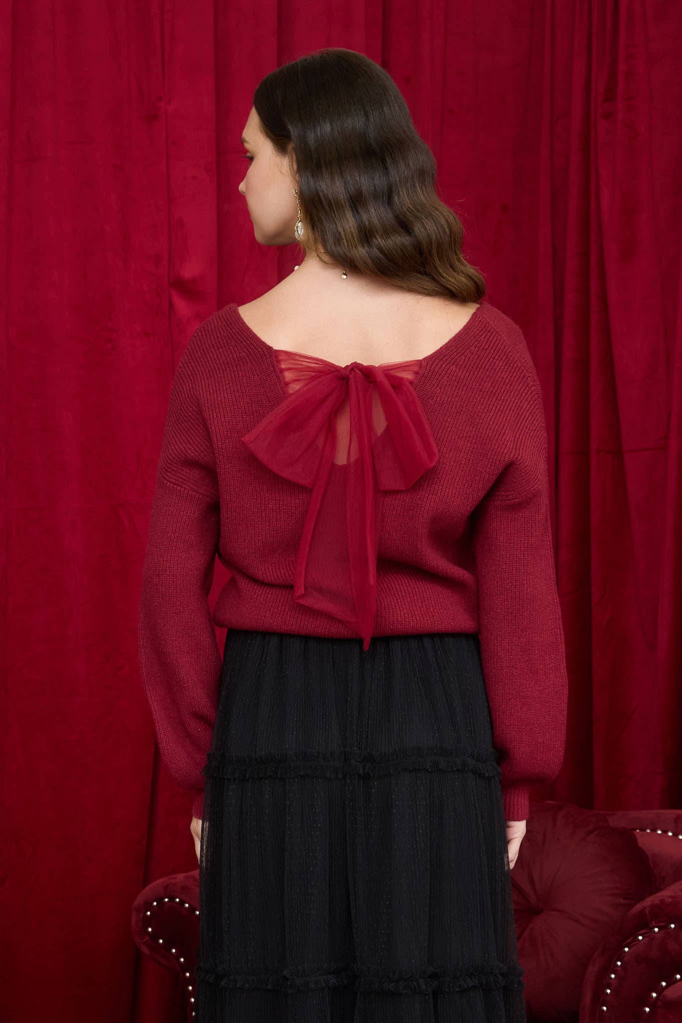 Blu Pepper V NECK DROP SHOULDER BACK BOW TIE DETAIL SWEATER