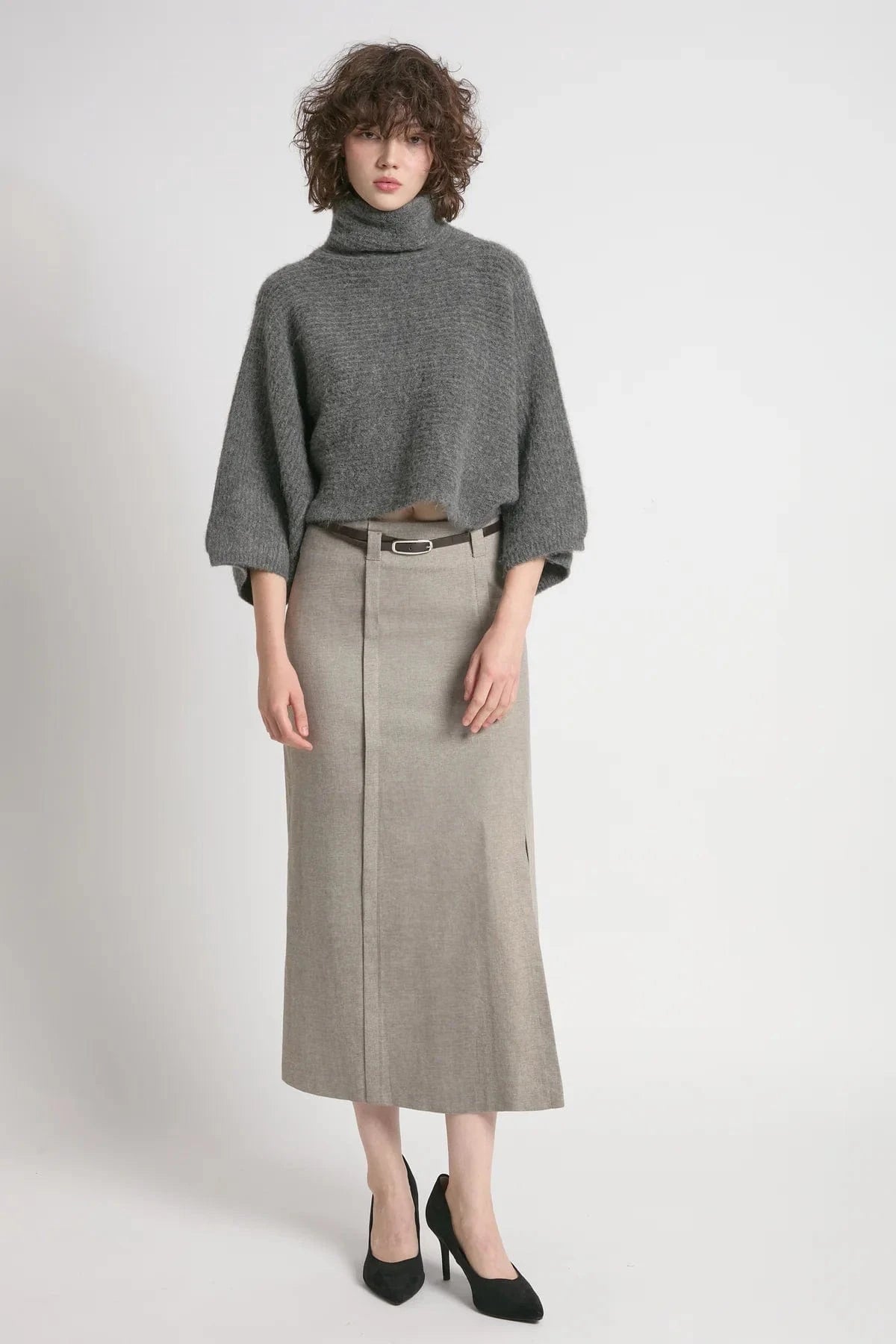 Haystacks Sweater One Size Cocoon Longsleeve Crop Sweater - Charcoal