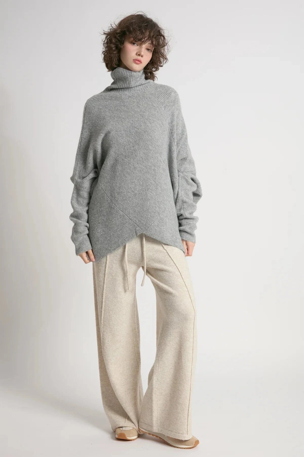 Haystacks Sweater One size Flowy Neck Sleeved Sweater Vest - Light Grey