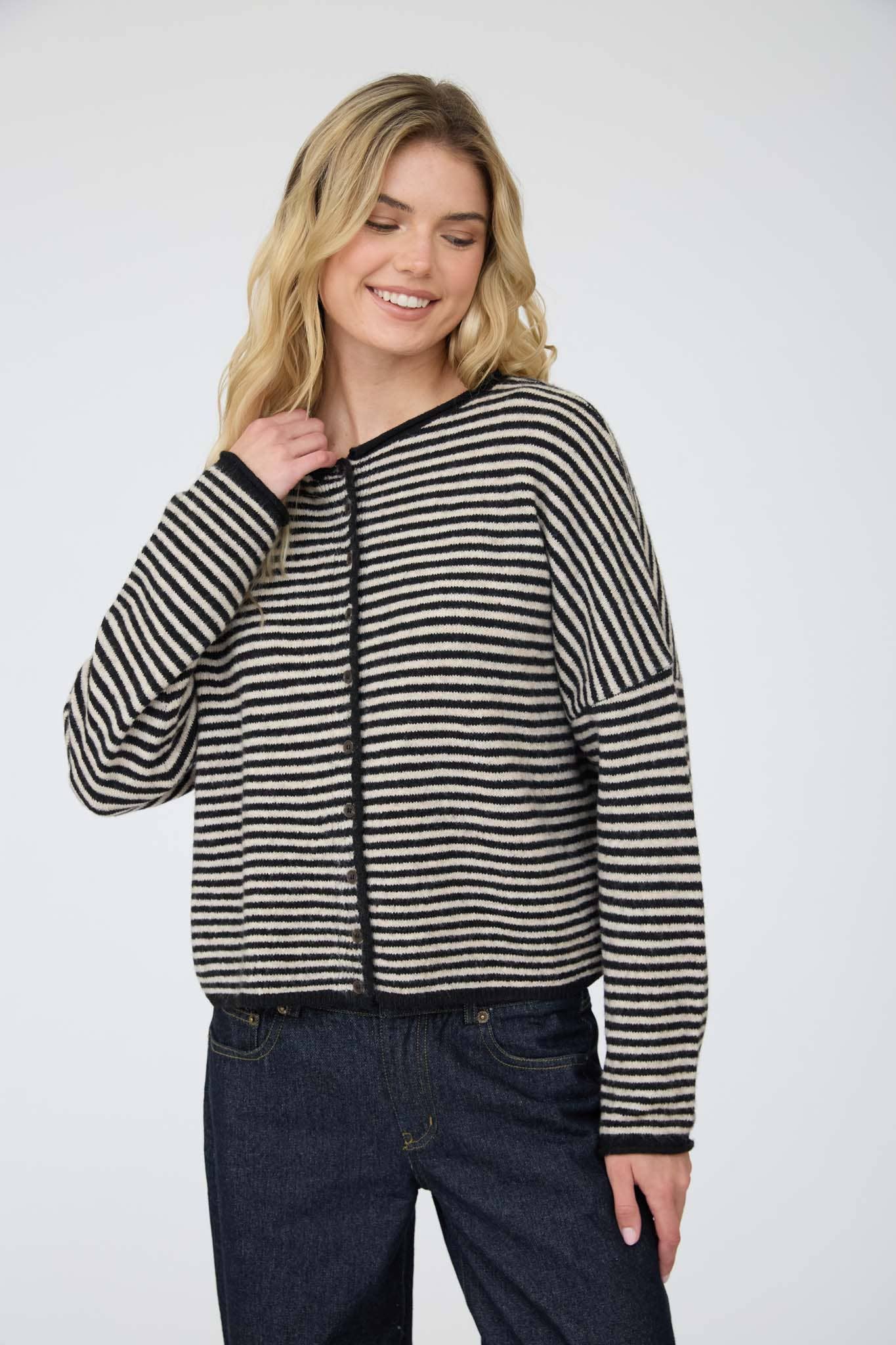 J.O.A BLACK STRIPE RAW EDGE BUTTON DOWN LONG SLEEVE CARDIGAN