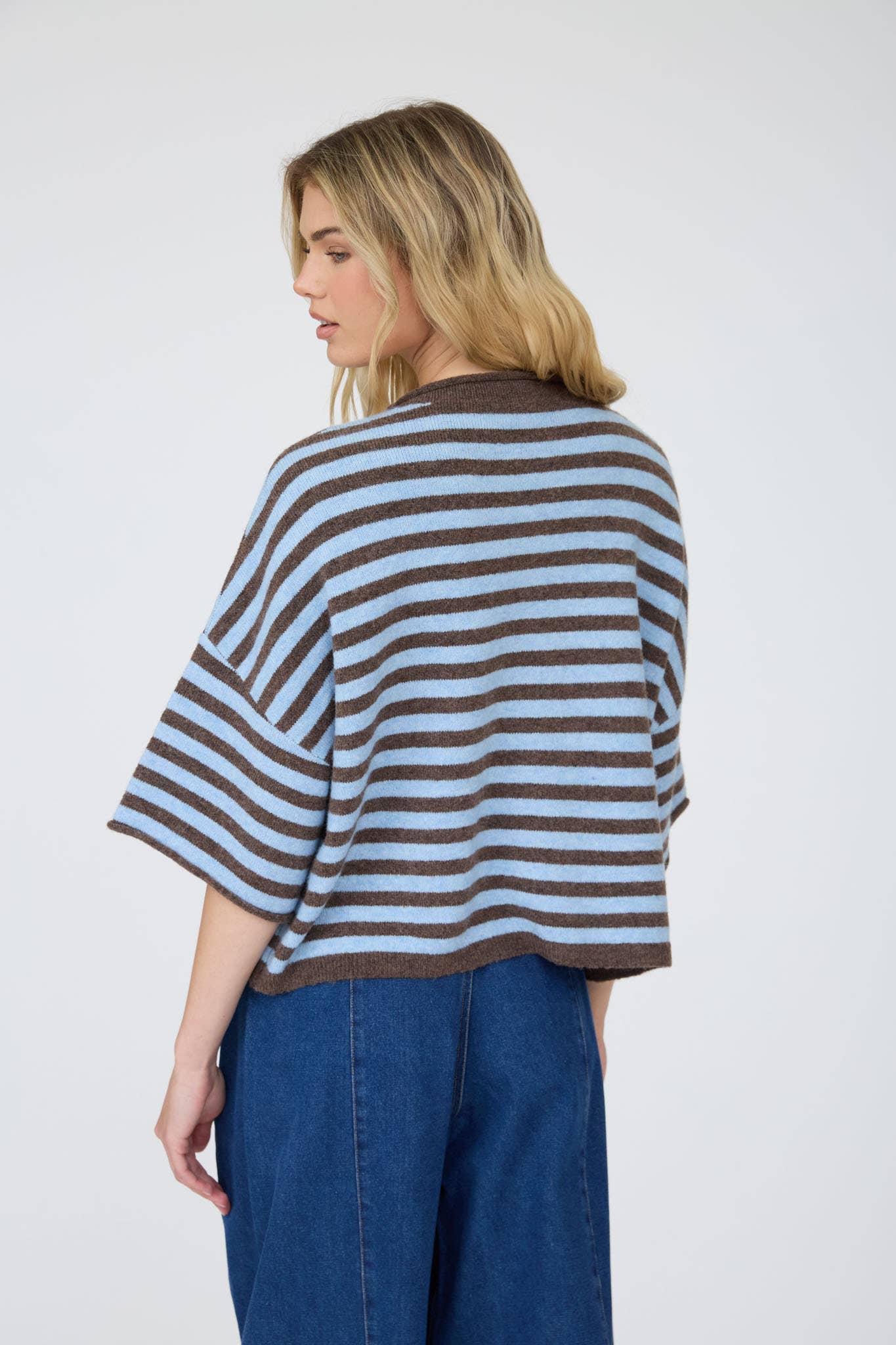 J.O.A CHOCOLATE BROWN STRIPE RAW EDGE SHORT SLEEVE BUTTON DOWN CARDIGAN