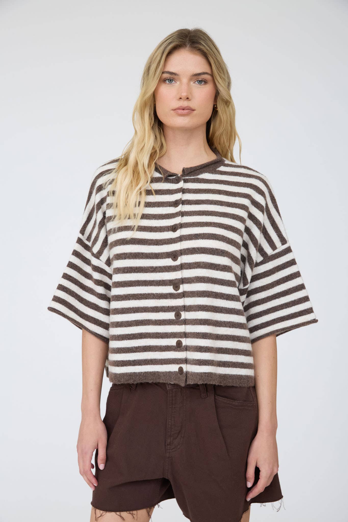 J.O.A CHOCOLATE BROWN STRIPE RAW EDGE SHORT SLEEVE BUTTON DOWN CARDIGAN