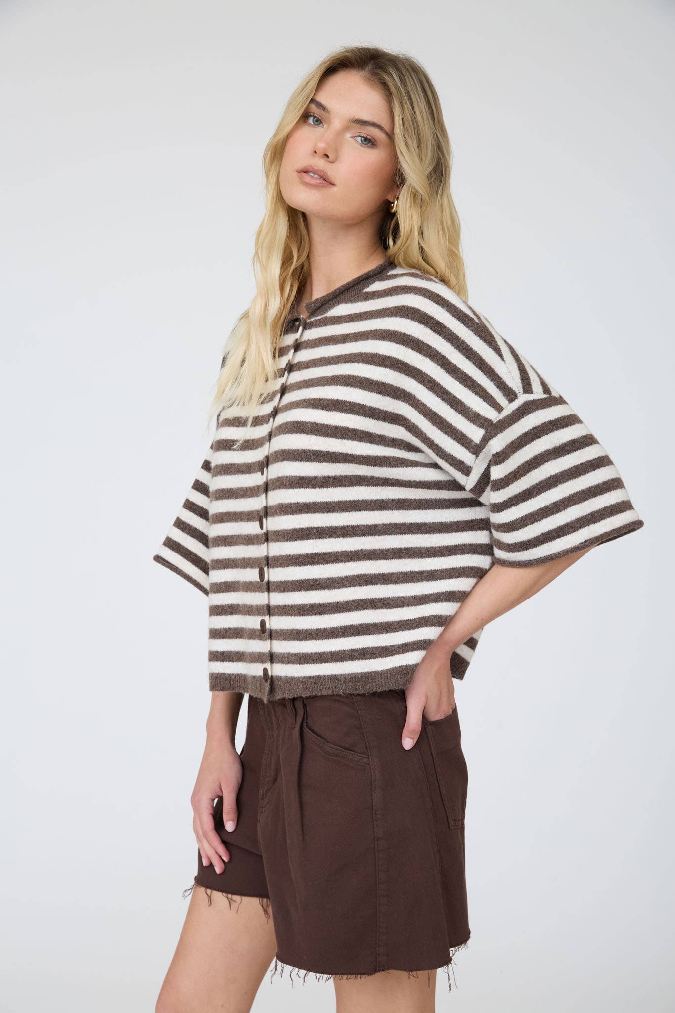 J.O.A CHOCOLATE BROWN STRIPE RAW EDGE SHORT SLEEVE BUTTON DOWN CARDIGAN