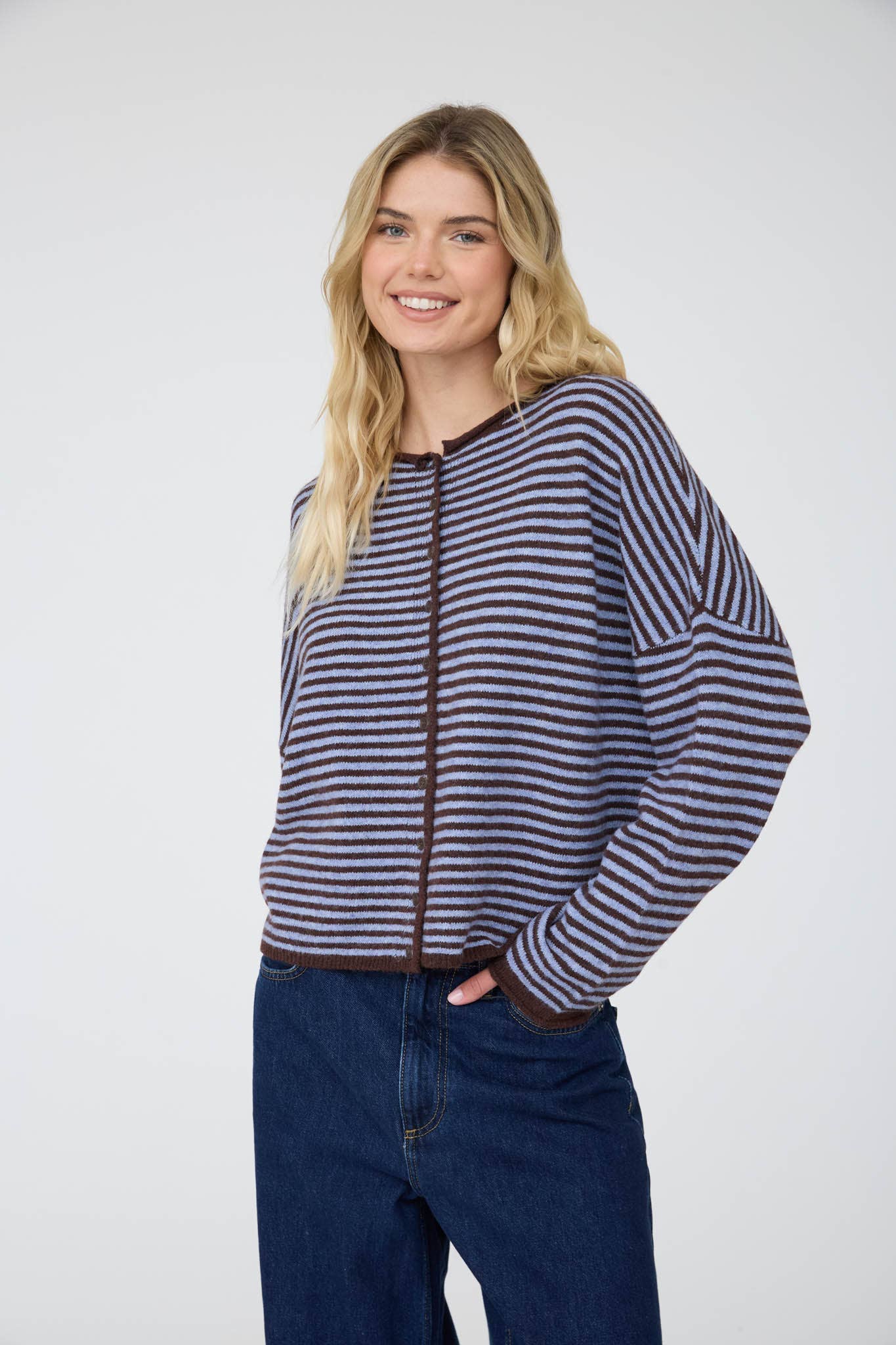 J.O.A DARK BROWN STRIPE RAW EDGE BUTTON DOWN LONG SLEEVE CARDIGAN