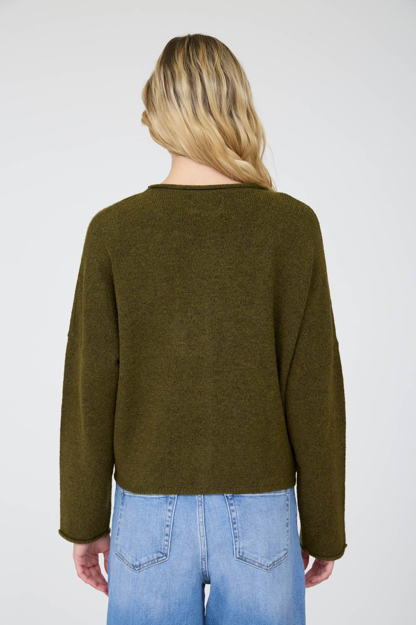J.O.A LIGHTWEIGHT BUTTON DOWN KNIT CARDIGAN