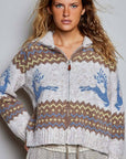 Pol Clothing Cardigan One Size / OATMEAL MULTI Fair Isle Deer Motif Fold Over Collar Zip Up Cardigan