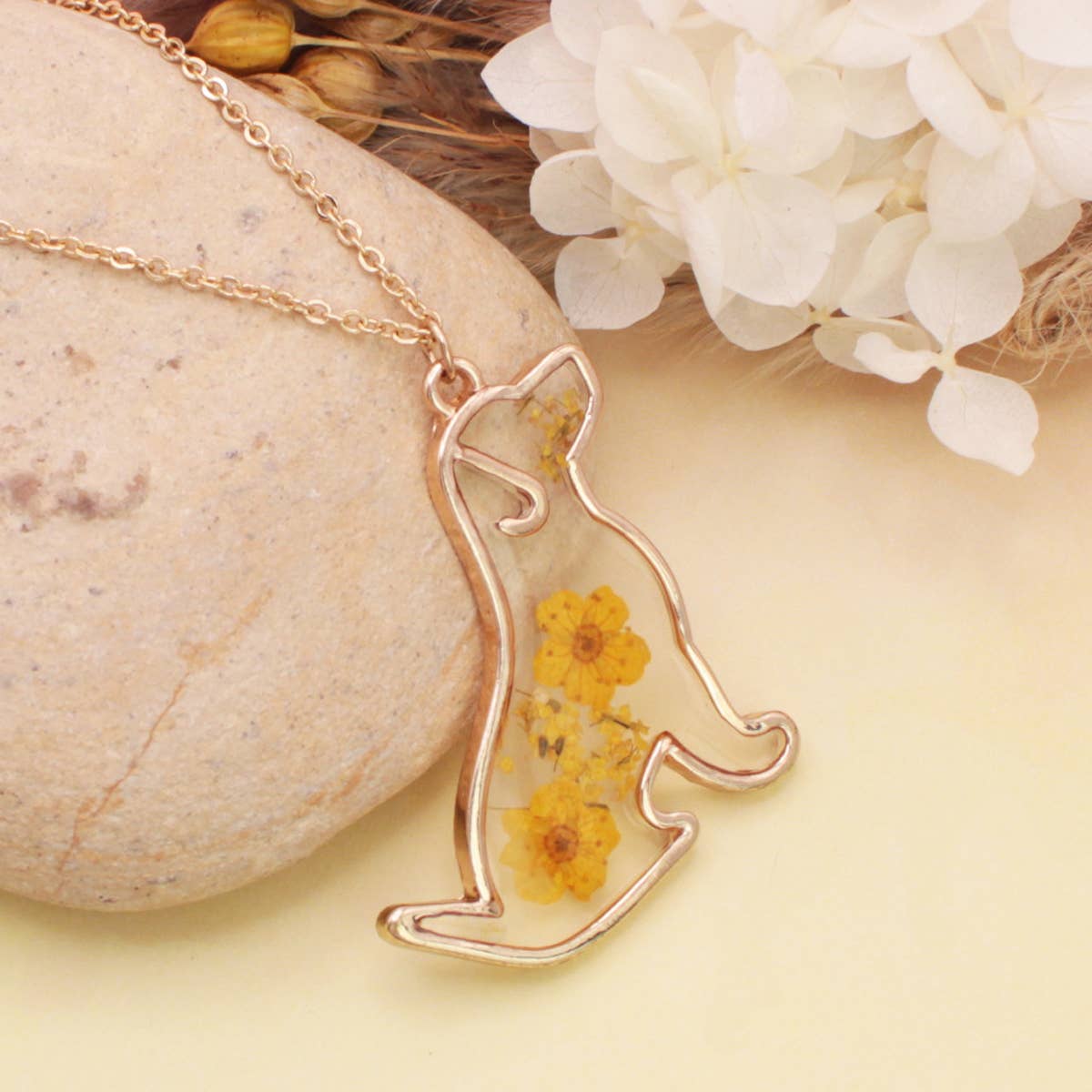 ZAD jewelry Floral Friend Gold Dog Dried Flower Necklace