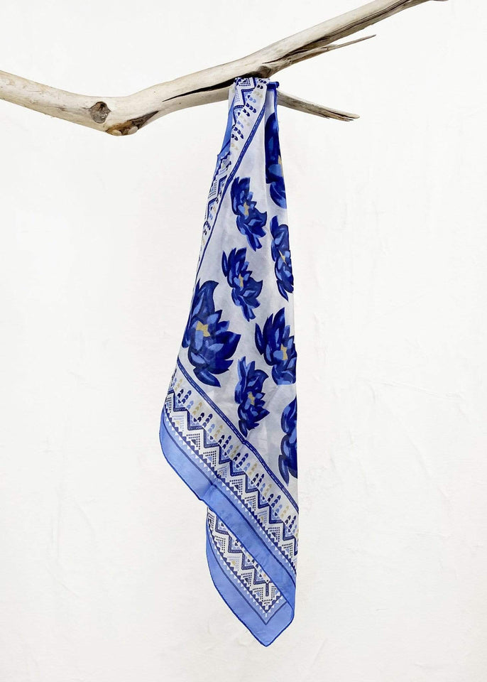 Colores de Otoño Scarf Blue Colores de Otoño Lotus Flower Silk Bandana Scarf