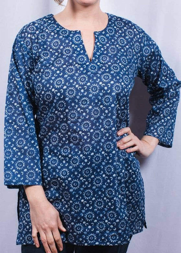 Dolma top Navy Sunburst Printed Tunic