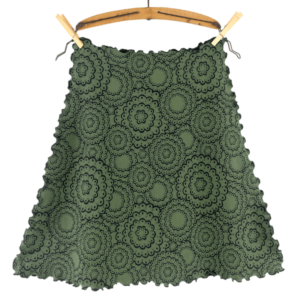 haystacks-skirts-thyme-doily-