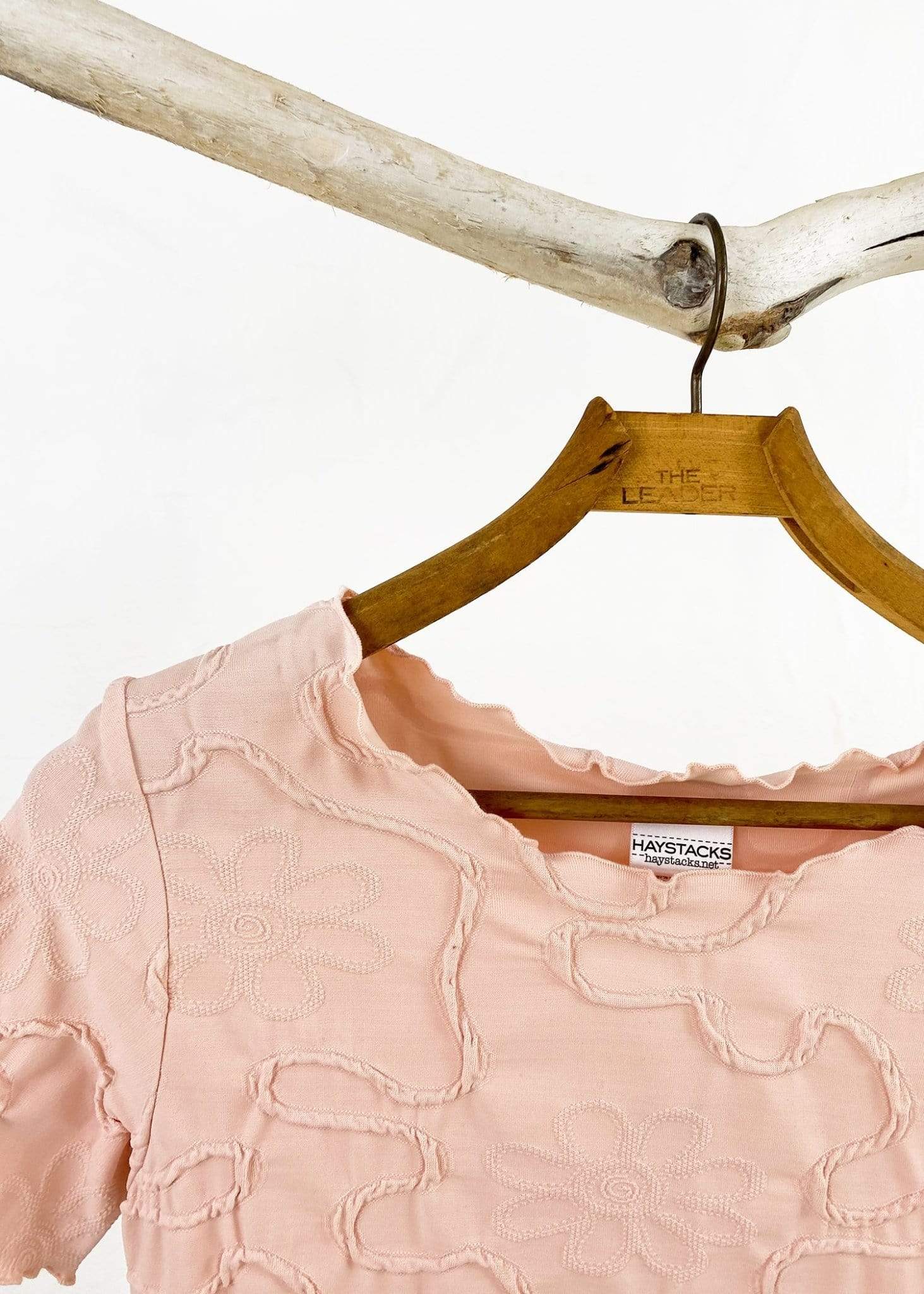Haystacks top Chintz Rose Conduit Short Sleeve Lettuce Tee