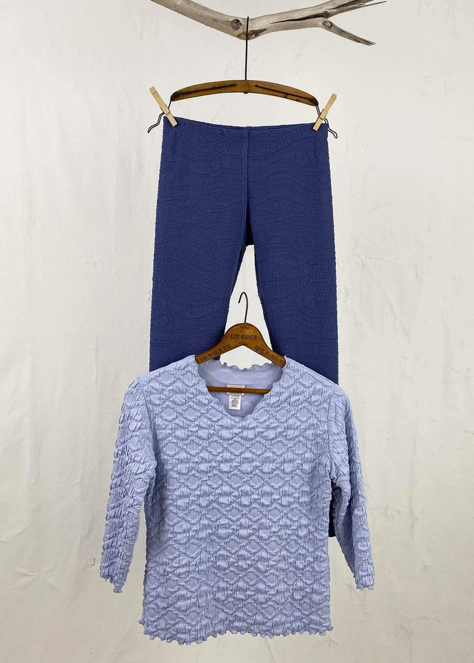 Haystacks top Halogen Blue Cable Surreal Textured Top