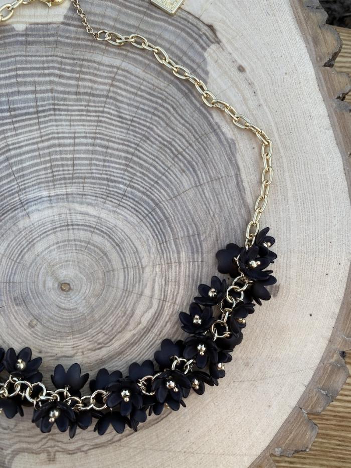 Jewelry Necklace Black Zenzii Garden Necklace - More Colors!