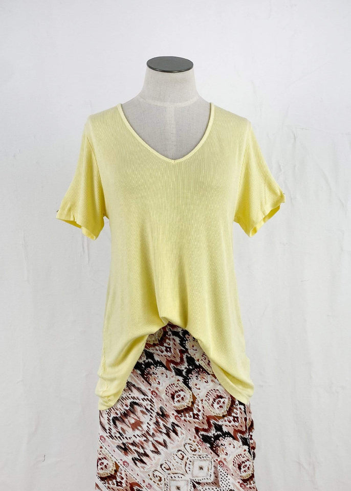 Michael Stars top Blonde Michael Stars 2X1 Rib V-Neck Swing Tee